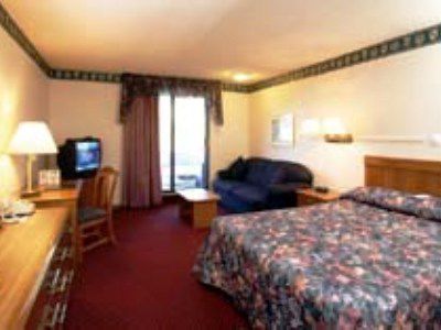 Super 8 Huntsville Room photo